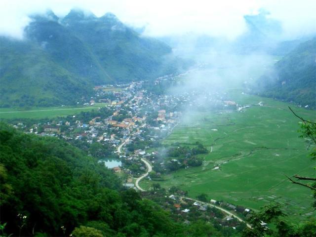 Le site touristique de Mai Chau - Hoa Binh - vue de haut